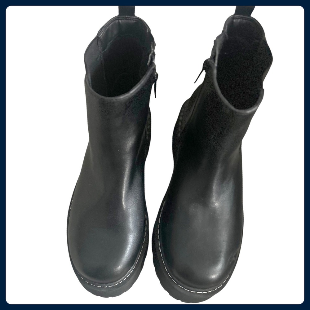 Torrid Black Platform Chelsea Boots Lug Sole Side Zip 10WW 43040213 Wide Width